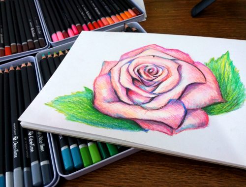 Trandafir Desen cu creioane colorate